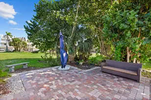 670 Hernando St, Fort Pierce, FL 34949 - Photo 9