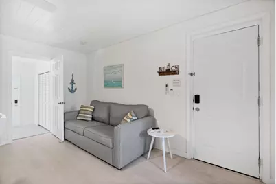 670 Hernando Street #C, Fort Pierce, FL 34949 - Photo 3