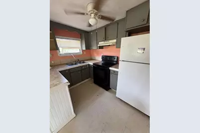 2806 E 60 Hwy A Highway, Plant City, FL 33567 - Photo 11