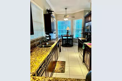 438 SW Fairway Vista, Port Saint Lucie, FL 34986 - Photo 9