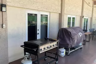 701 Lori Dr, Palm Springs, FL 33461 - Photo 15