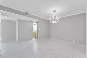 2030 S Ocean Dr, Hallandale Beach, FL 33009 - Photo 9