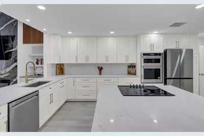 39 Edinburgh Drive, Palm Beach Gardens, FL 33418 - Photo 3