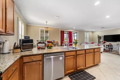 1003 NW Leonardo Circle, Port Saint Lucie, FL 34986 - Photo 11