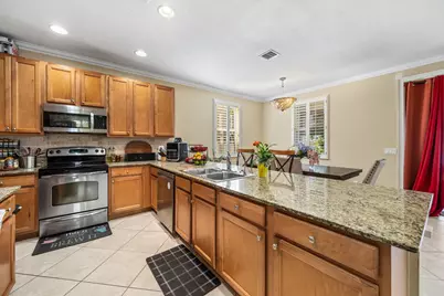 1003 NW Leonardo Circle, Port Saint Lucie, FL 34986 - Photo 9