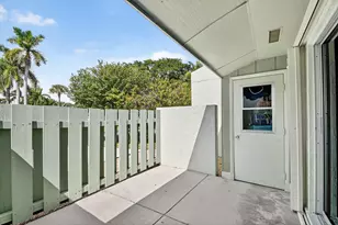20 Camden Ln, Boynton Beach, FL 33426 - Photo 5