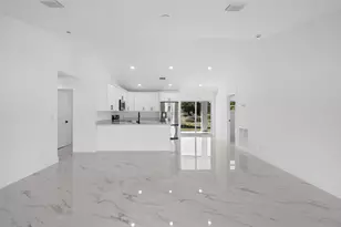 7542 NW 83rd Ct, Okeechobee, FL 34972 - Photo 11