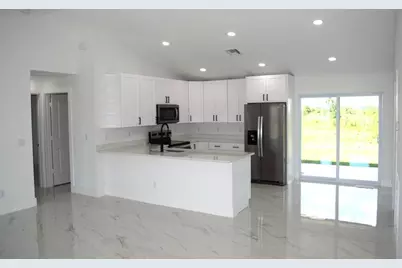 7542 NW 83rd Court, Okeechobee, FL 34972 - Photo 3