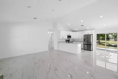 7542 NW 83rd Court, Okeechobee, FL 34972 - Photo 11