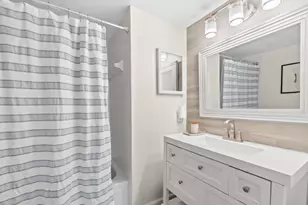 127 Yacht Club Way, Hypoluxo, FL 33462 - Photo 19