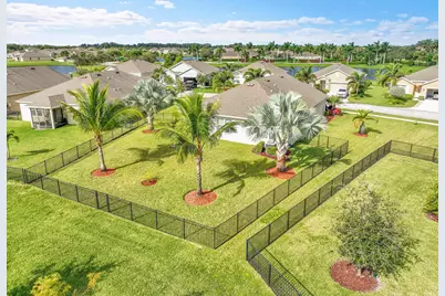 2785 Granville Manor SW, Vero Beach, FL 32968 - Photo 45