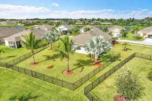 2785 Granville Mnr SW, Vero Beach, FL 32968 - Photo 45