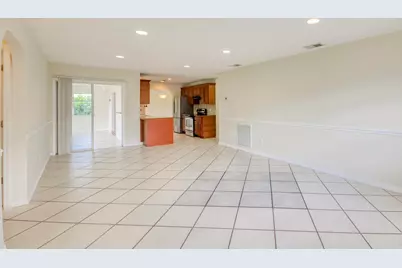 2074 SE Doverbrook Street, Port Saint Lucie, FL 34983 - Photo 5