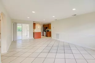 2074 SE Doverbrook St, Port Saint Lucie, FL 34983 - Photo 5