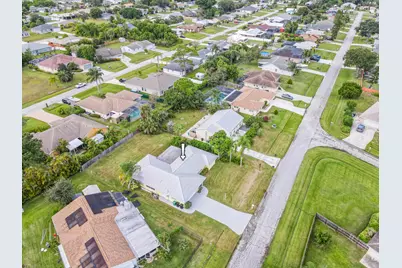 2074 SE Doverbrook Street, Port Saint Lucie, FL 34983 - Photo 33