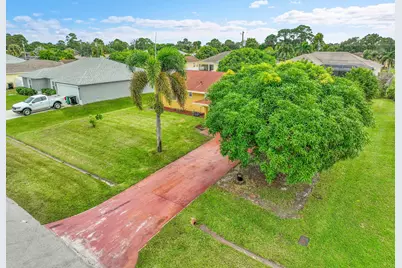 1652 SW Crawford Avenue, Port Saint Lucie, FL 34953 - Photo 31