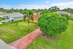 1652 SW Crawford Ave, Port Saint Lucie, FL 34953 - Photo 31