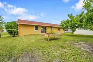 1652 SW Crawford Ave, Port Saint Lucie, FL 34953 - Photo 27