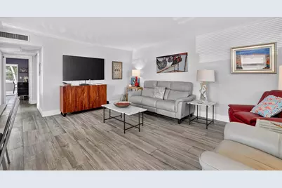 360 Flanders H, Delray Beach, FL 33484 - Photo 3