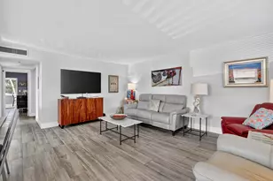 360 Flanders H, Delray Beach, FL 33484 - Photo 3