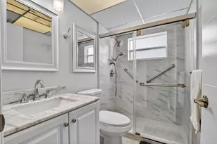 360 Flanders H, Delray Beach, FL 33484 - Photo 13
