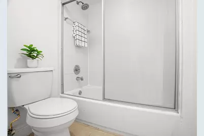 7690 Courtyard Run W, Boca Raton, FL 33433 - Photo 17