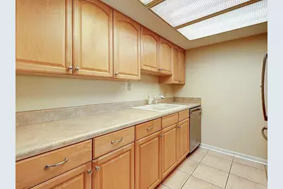 2243 NW 22nd Avenue #104, Stuart, FL 34994 - Photo 5