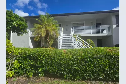 32 Southport Lane #B, Boynton Beach, FL 33436 - Photo 1