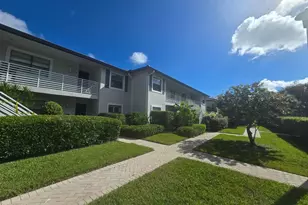 32 Southport Ln, Boynton Beach, FL 33436 - Photo 3