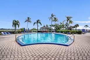 107 Half Moon Cir, Hypoluxo, FL 33462 - Photo 47