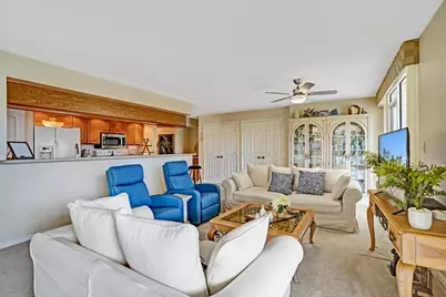 107 Half Moon Circle #H1, Hypoluxo, FL 33462 - Photo 1