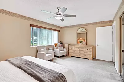 107 Half Moon Circle #H1, Hypoluxo, FL 33462 - Photo 27