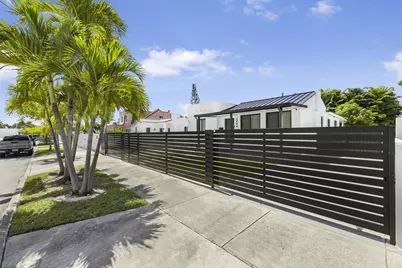 2244 SW 10th Street, Miami, FL 33135 - Photo 3