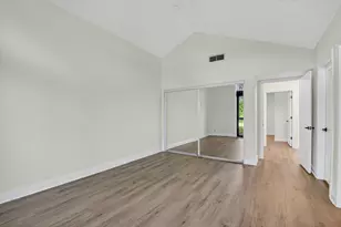 3802 Bridgewood Dr, Boca Raton, FL 33434 - Photo 17