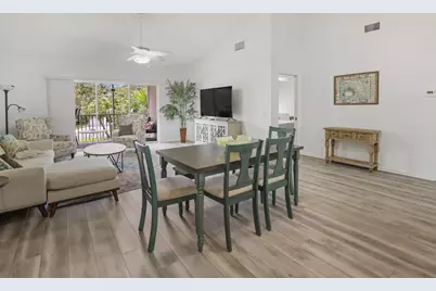 295 Grand Royale Circle #202, Vero Beach, FL 32962 - Photo 3