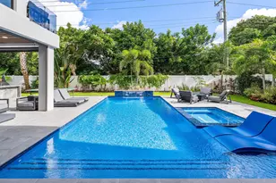 245 NE 6th Ct, Boca Raton, FL 33432 - Photo 47