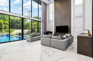 245 NE 6th Ct, Boca Raton, FL 33432 - Photo 7