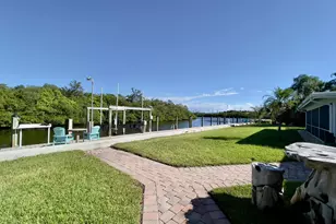 8585 SE Palm St, Hobe Sound, FL 33455 - Photo 29