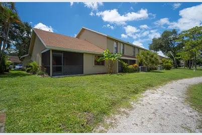 704 Maplewood Drive, Greenacres, FL 33415 - Photo 43