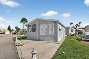 217 Nettles Blvd, Jensen Beach, FL 34957 - Photo 5