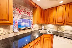 280 Flanders, Delray Beach, FL 33484 - Photo 7