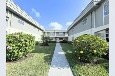 280 Flanders #F, Delray Beach, FL 33484 - Photo 1