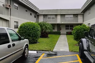 280 Flanders, Delray Beach, FL 33484 - Photo 3