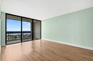 2400 Presidential Way, West Palm Beach, FL 33401 - Photo 27