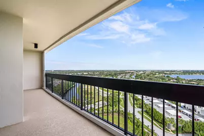 2400 Presidential Way #Ph2, West Palm Beach, FL 33401 - Photo 25