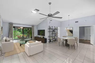 10173 Chestwood Road, Boynton Beach, FL 33437 - Photo 5