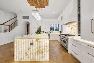 340 E Royal Palm Rd, Boca Raton, FL 33432 - Photo 7