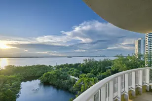 5050 N Ocean Dr, Singer Island, FL 33404 - Photo 25