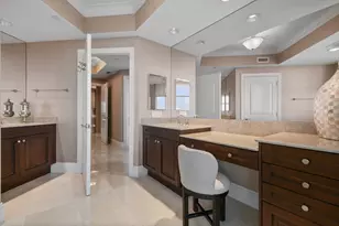5050 N Ocean Dr, Singer Island, FL 33404 - Photo 15