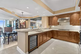 5050 N Ocean Dr, Singer Island, FL 33404 - Photo 9